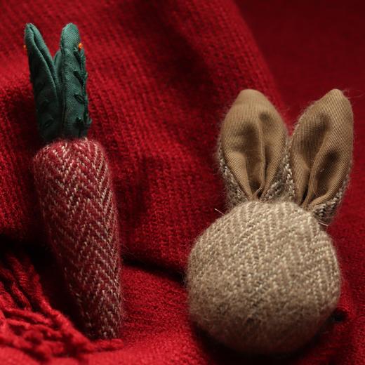 心艺珍藏：MADE51x Uma Wang 胡萝卜胸针 Carrot Brooch 商品图5