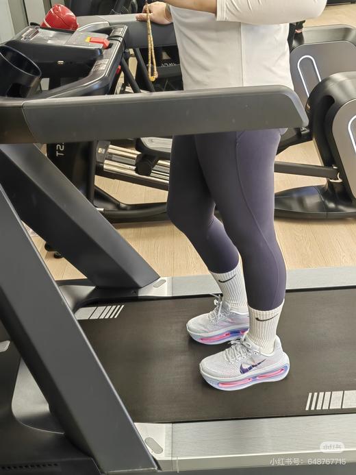 一店d 年底压轴重磅‼️‼️耐克顶级迈柔𝐕𝐨𝐦𝐞𝐫𝐨 𝐏𝐫𝐞𝐦𝐢𝐮𝐦反重力跑鞋👟 商品图13
