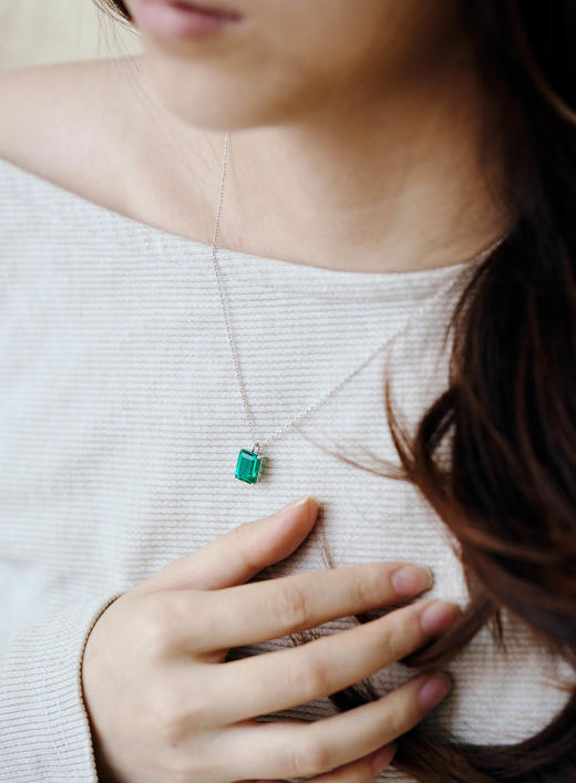 伽罗 JALO 培育宝石吊坠项链 商品图1