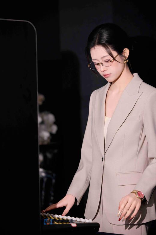 法小曼*子珍麻纱色西装套装职场厚款西装套装 商品图1