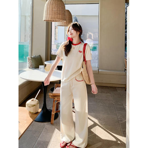 <曾小咸推荐>韩系撞色高腰直筒阔腿牛仔裤 商品图1