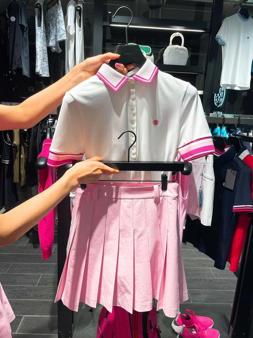 G4家夏季女士撞色POLO短袖衫来了！一起过夏天吧，撞色的领子袖子好清新动感的颜色！上身就是高球运动活力MM的既视感！青春活力，面料排汗快干，遮肉显瘦，运动及约会逛街都是元气满满的不二选择！ 商品图1