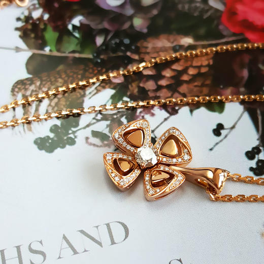 【95新】BVLGARI宝格丽Fiorever系列356223玫瑰金镶钻Fiorever咏绽花朵项链 链长约44cm、吊坠长约19.3mm女士310126NJM12 商品图5