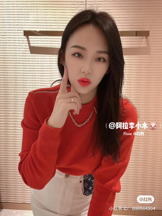 12号截单 亏清无退换‼️ 马户 百分百💯羊绒 链条装饰 袖口老花点缀 圆领套头羊绒衫 我穿XL 商品图7