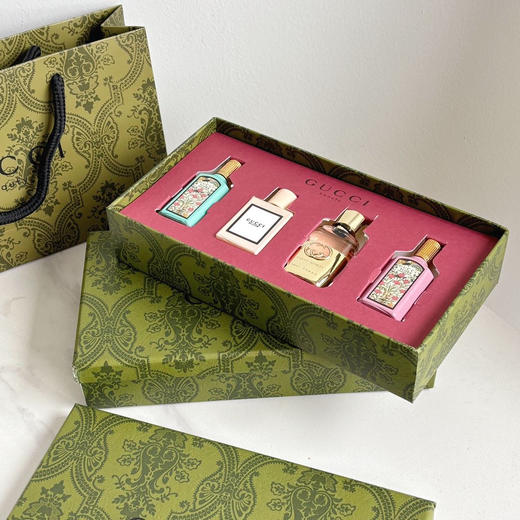 [透小蜜心选]【活动价 ¥ 139】古驰迷你香氛礼盒四件套 5ml*4 商品图1