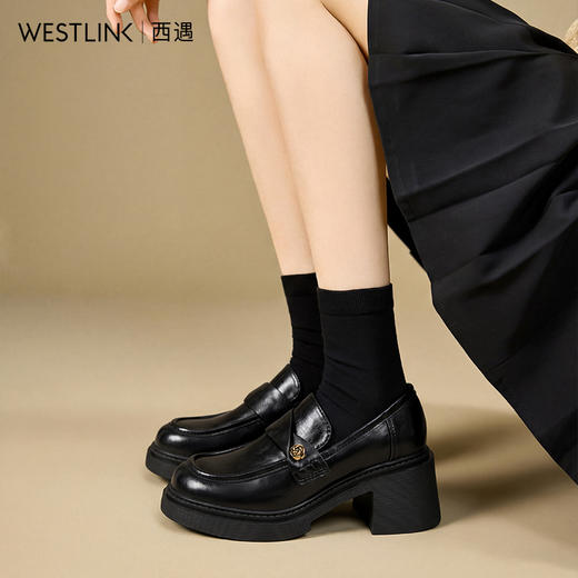 【限时秒杀】西遇厚底乐福鞋女鞋2026新款春季英伦风粗跟小皮鞋通勤复古单鞋子V0166268 商品图2