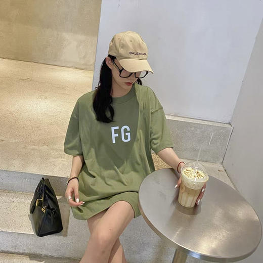 .清仓，绿色sm白色sml付款减库存！男女同款！Fog富贵反光镭射超高克重粗纱短袖 商品图0