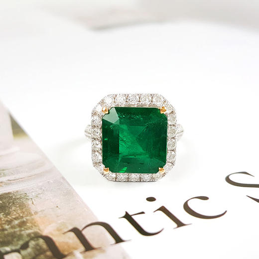 【天然正品】AU750收藏级白金豪镶钻镶天然微油4.525克拉艳绿色祖母绿戒指11.1*10.7MM（皆取最大值）13号（戒圈可改）300126NJS48 商品图5