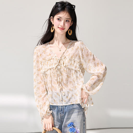 西遇法式碎花衬衫女2026春季新款V领蝴蝶结系带灯笼袖设计感衬衣SS060149 商品图3