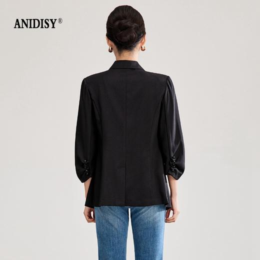 2026春装时尚翻领珍珠扣抽褶七分袖收腰西装外套 商品图3