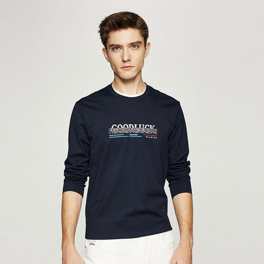德鲨2026春新款长袖圆领T恤男青年时尚休闲上衣男装打底衫 商品图1
