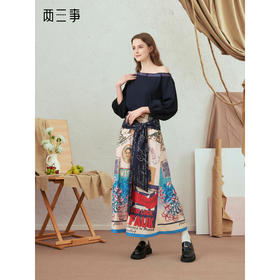 两三事画报女郎2026春季新款优雅绑带印花裙摆不对称一字肩连衣裙