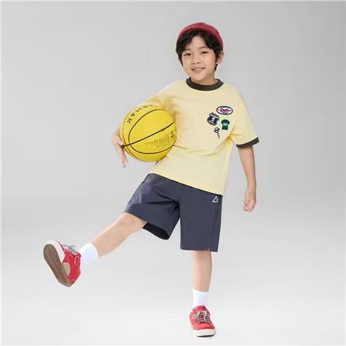 佐丹奴童装26年新款全棉趣味绣章短袖T恤衫03026205 商品图1