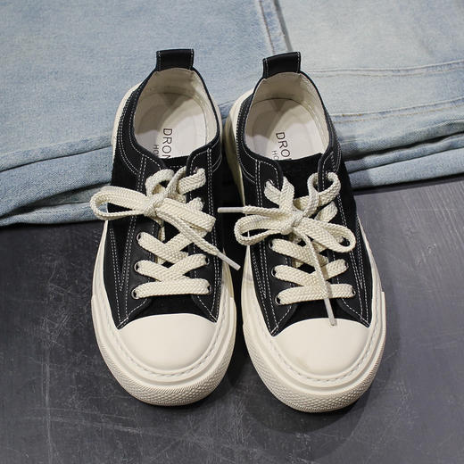 DRONKOO 2026 系带皮拼反毛皮同色拼接厚底低帮板鞋 商品图2