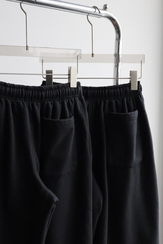 M1UM1U 秋冬重磅做旧宽松直筒加绒加厚针织长裤 WK862 商品图2