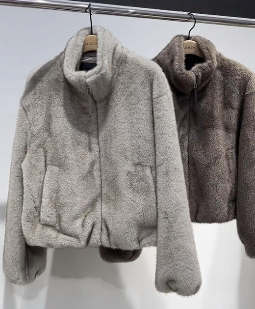 极限特惠 现货发 渠道货 MC环保皮草 时髦立领 拉链外套 保暖松弛 我穿L 商品图9