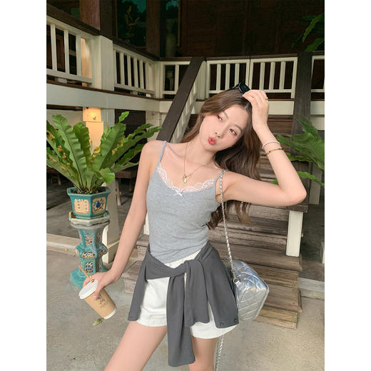 <曾小咸推荐>4.13现货秒杀 ！微信超特价！蕾丝边吊带背心 日常99.99 立减60 秒杀39.99！！韩系针织开衫 日常129.99 立减80 秒杀49.99！！ 商品图3