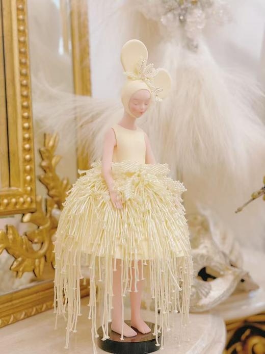 盖娅·辛易《少女的花园》然女孩 商品图1