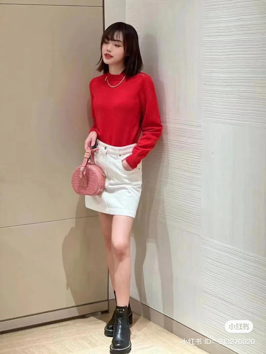 12号截单 亏清无退换‼️ 马户 百分百💯羊绒 链条装饰 袖口老花点缀 圆领套头羊绒衫 我穿XL 商品图8