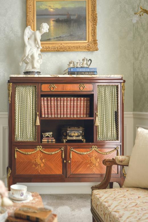 独角鹿西洋古董19世纪末法国出品路易十五风格铜鎏金细木镶嵌边柜 商品图1