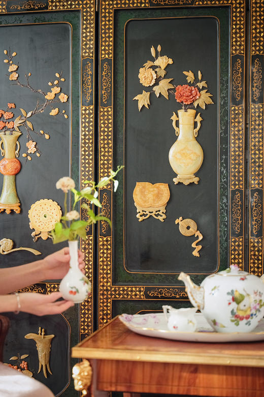 【已售】独角鹿西洋古董20世纪50-70年代中国创汇时期出品黑漆地百宝嵌博古纹四扇屏风 商品图4