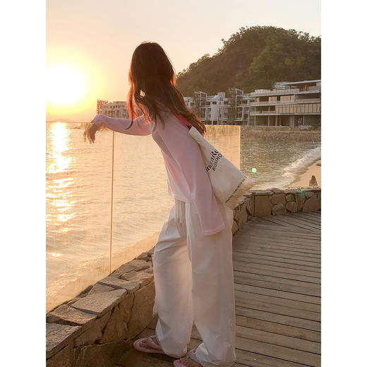 <曾小咸推荐>粉红色甜美宽松长袖t恤上衣 商品图4