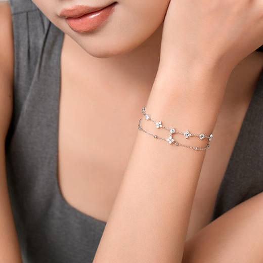 卡蒂罗KADER 幸运双重奏手链 四叶草甜美小清新森系气质双层星光点点圆珠小众设计感可调节拼接链 灵动闪耀吸睛 手链 女款 银色 商品图3