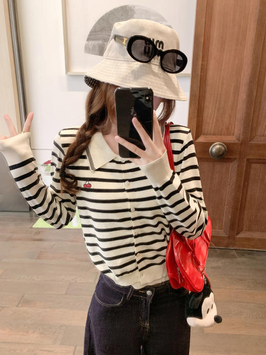 <曾小咸推荐>2.25现货秒杀 ！微信超特价！韩系翻领条纹针织衫 日常219.99 立减130 秒杀89.99！！ 商品图5