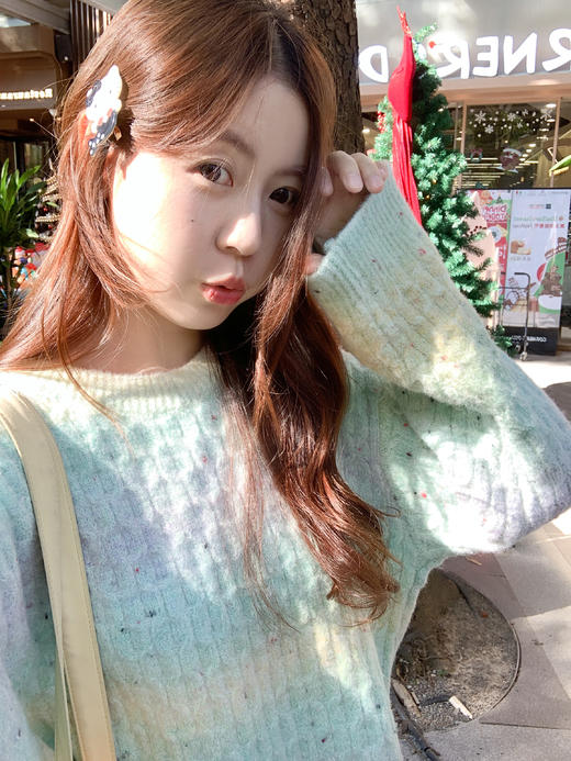 <曾小咸推荐>2.25现货秒杀 ！微信超特价！韩系渐变短款针织衫 日常209.99 立减120 秒杀89.99！！ 商品图10