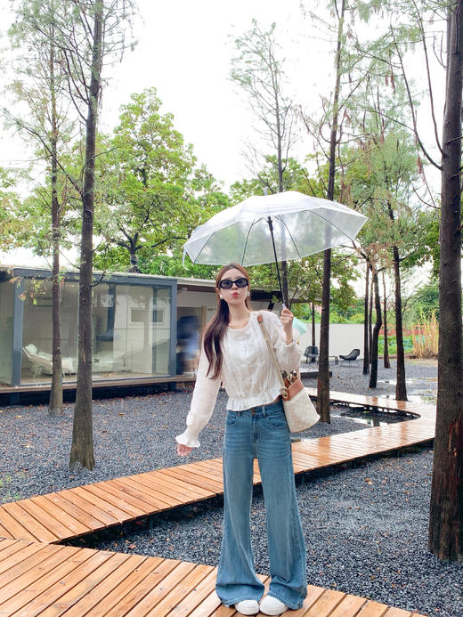 <曾小咸推荐>2.24现货秒杀 ！微信超特价！荷叶边下摆收腰长袖衬衫 日常169.99 立减100 秒杀69.99！！ 商品图7