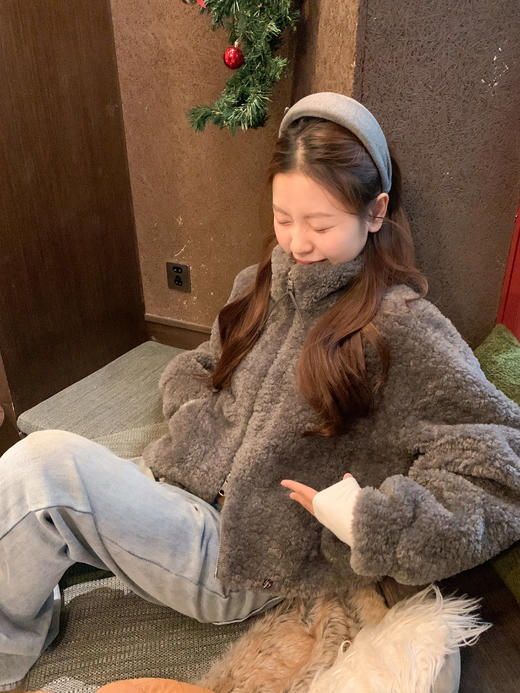 <曾小咸推荐>2.24现货秒杀 ！微信超特价！韩系立领羊羔毛外套 日常419.99 立减250 秒杀169.99！！ 商品图8