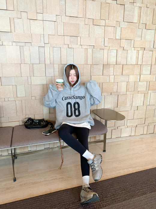 <曾小咸推荐>2.24现货秒杀 ！微信超特价！韩系字母连帽加绒卫衣 日常219.99 立减130 秒杀89.99！！ 商品图5