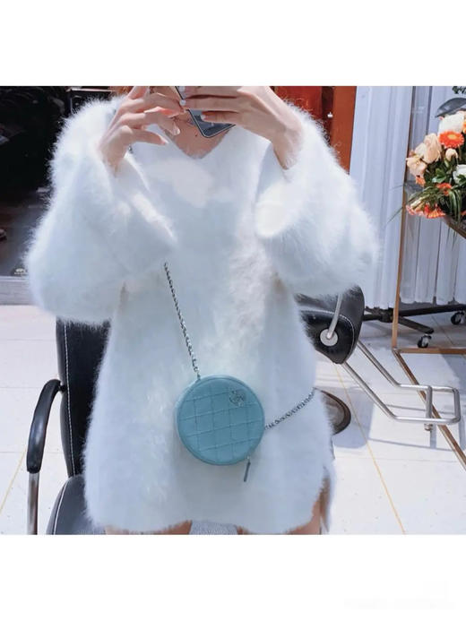 Chanel 淡蓝色 mini 羊皮 圆饼包 商品图3