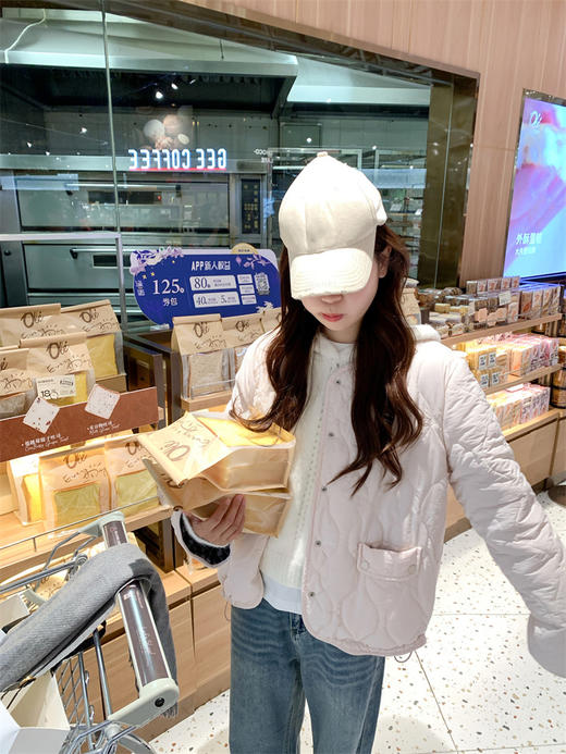 <曾小咸推荐>2.7现货秒杀 ！微信超特价！韩系正反两穿外套 日常289.99 立减140 秒杀149.99！！ 商品图3