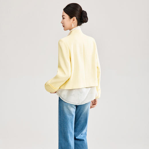 「高货wl」全新升级【铂金会员339/天猫459/差价120】(53807)洛诗琳气质人字纹立领外套2026春季国风小马胸针短外套 商品图2