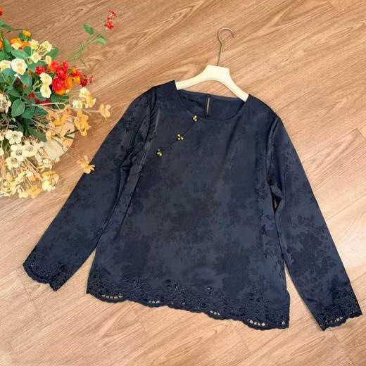 丁摩 新中式国风上衣早春新品圆领宋锦提花长袖复古衬衣打底衫5ZF-043 商品图1