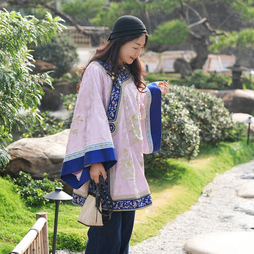 【林栖设计小店】花间芳菲|真丝罗绣花新中式2026春新款改良氅衣1961235 商品图1