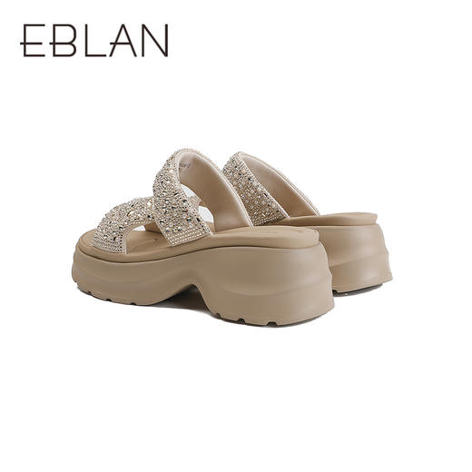 【上新】伊伴2026夏季闪耀水钻增高神器休闲凉拖鞋B26398210 商品图3