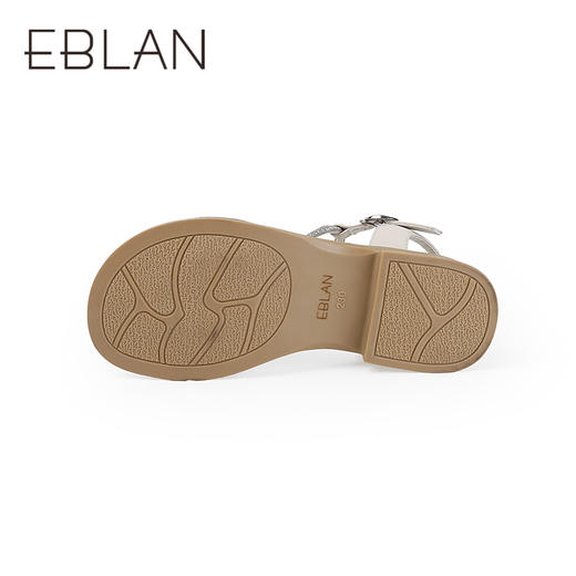 【上新】伊伴2026夏季编织一字带闪耀钻面休闲凉鞋B26365252 商品图3