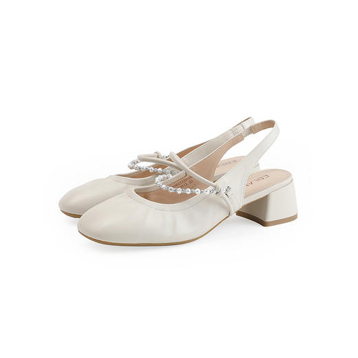 【上新】伊伴2026夏季优雅温柔软糯亲肤羊皮革清凉后空玛丽珍B26221205 商品图5