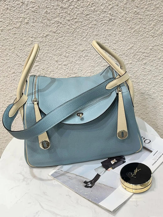 爱马仕 lindy 26 白拼蓝 银扣 togo皮 单肩包 商品图0