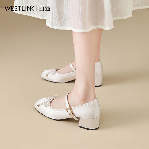 西遇浅口粗跟玛丽珍女鞋2026新款春季一字扣带芭蕾风百搭中跟单鞋V0166272 商品图3