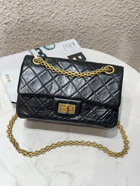 CHANEL 2.55 mini 黑金 油蜡牛皮 链条包