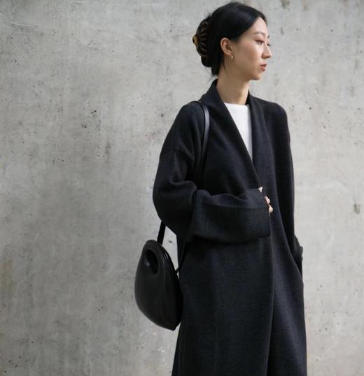 自留推荐！德国扬子开衫外套  黑灰花纱   极简重磅 超密加厚    万年经典款 商品图0