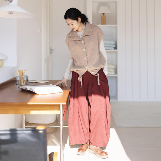 特绽放062朵/“一马当先"万能马甲·全羊毛叠搭抽绳马夹外套女春 商品图3