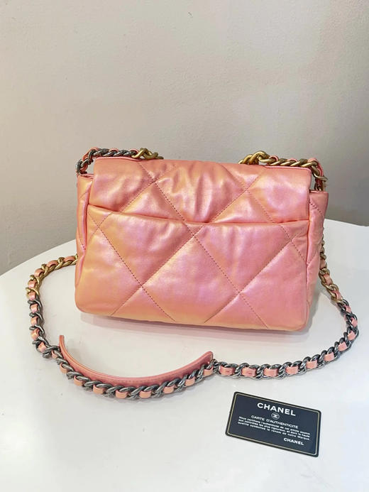 CHANEL 19bag 山羊皮 人鱼姬粉 小号 斜挎包 商品图1
