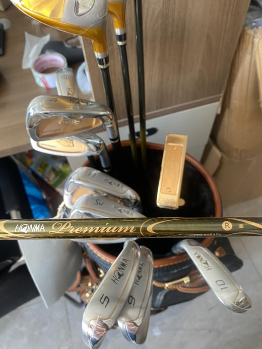全新正品HONMA四星限量款套杆 商品图9