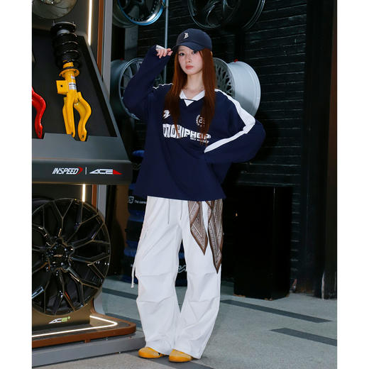 V领美式长袖T-纪念日百货门店同款169645592 商品图3