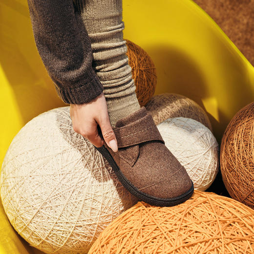 Pansy盼喜女鞋超轻舒适宽脚胖脚日系百搭毛呢百搭魔术贴休闲鞋HD4252 商品图4