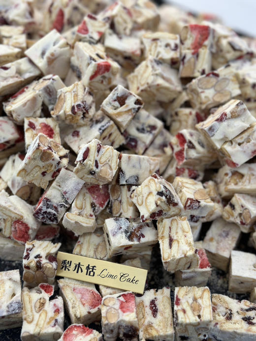 新年装草莓雪花奶酥 商品图3